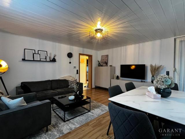 3 Zimmer Wohnung mit Balkon und Außenstellplatz in Esslingen Weil