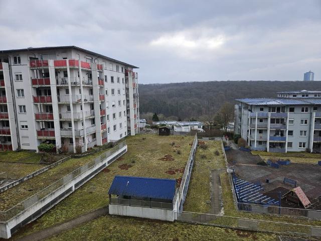 3 Zimmer Wohnung mit Balkon und TG Stellplatz