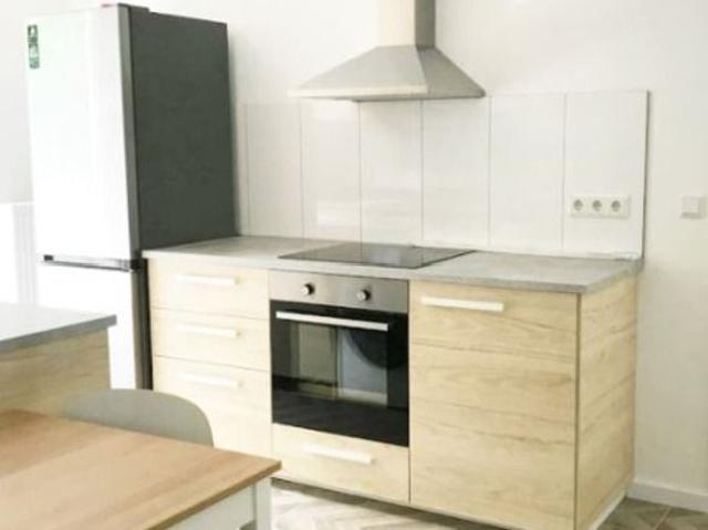 3 Zimmer Wohnung mit Einbauküche in Heimfeld