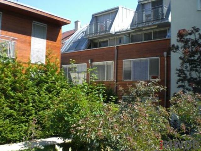 3 Zimmer Wohnung mit Garten in den grünen Innenhof