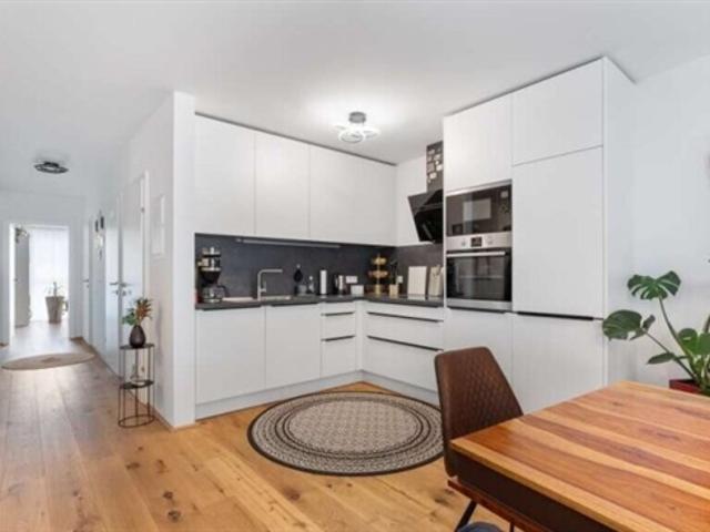 3 Zimmer Wohnung mit Garten und Tiefgaragenstellplätzen