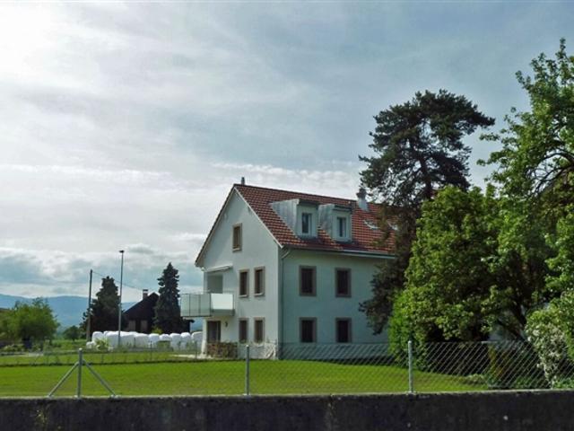 3 Zimmer Wohnung mit großem Balkon