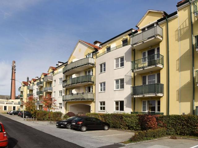 3 Zimmer Wohnung für Familen mit 2 Loggien