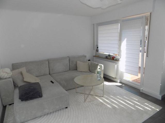 3 Zimmer Wohnung im Hochparterre mit schönem Balkon