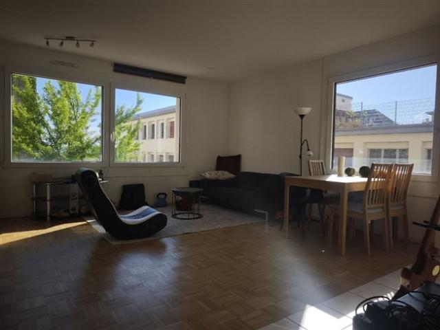 3 Zimmer Wohnung im 1. Stock