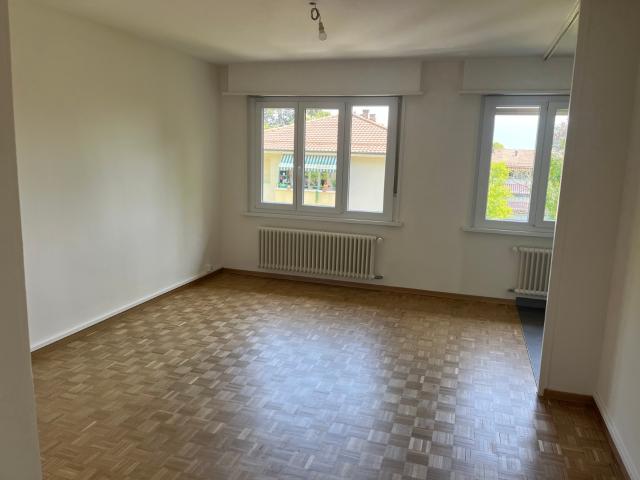 3 Zimmer Wohnung im 2. Stock