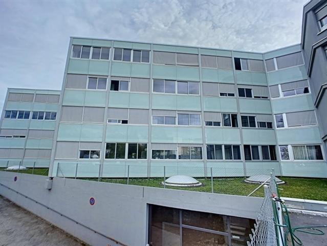 3 Zimmer Wohnung im 4. Stock