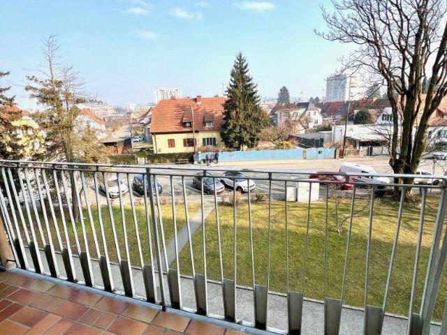 3 Zimmer Wohnung in der Kasernstraße zu verkaufen!