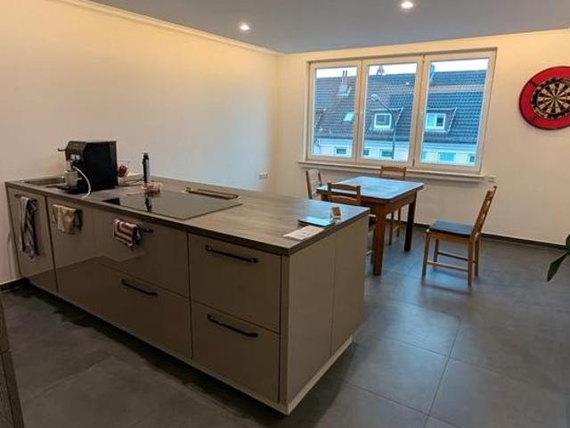 3 Zimmer Wohnung in der Neustadt