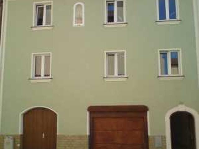 3 Zimmer Wohnung 2.OG Stadtplatznähe