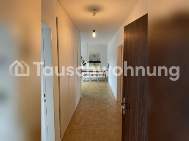 3 Zimmer Altbau Dachwohnung in Wiedikon mit viel Licht