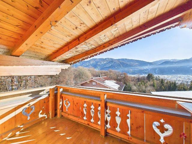 3 Zimmer Dachgeschoss Wohnung zu vermieten!