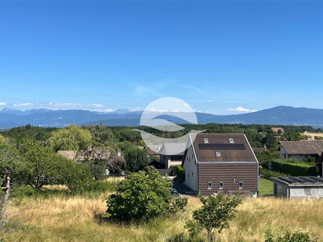 3 Zimmer Duplex + Zwischengeschoss mit Balkon Freie Aussicht See und Alpen