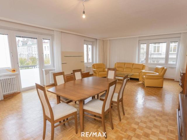 3 Zimmer Eck Wohnung in Gersthof nahe Türkenschanzpark