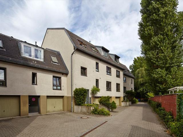 3 zimmer etagenwohnung mit balkon zur miete in berlin lankwitz wbs