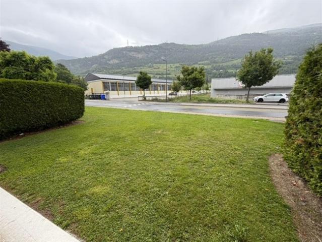 3 Zimmer im Erdgeschoss in Sion mit Garten