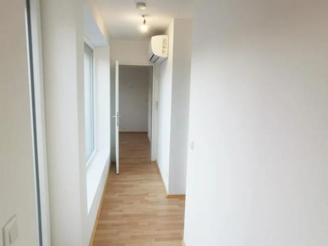 3 Zimmer Maisonett DG Wohnung mit Terrasse