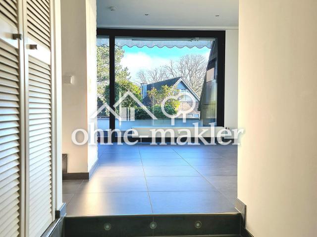 3 Zimmer Maisonette in Wittlaer mit Sonnenterrasse, Kamin, EBK. Teilweise Rheinblick