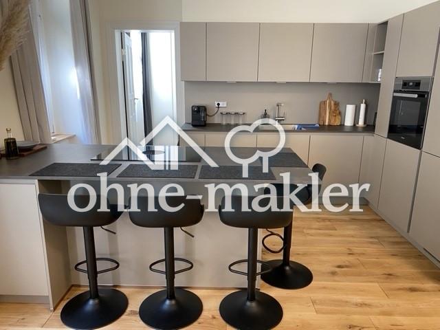 3 Zimmer mit Balkon, möbliert und voll ausgestattet/ 3 rooms with balcony, furnished and fully equip