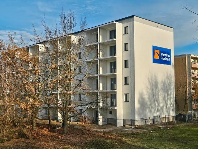 3 Zimmer mit Balkon und Personenaufzug WBS