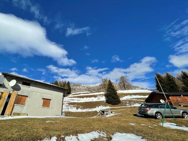 3 Zimmer Rustic in sehr ruhiger Lage mit schöner Aussicht/3 room rustic in a very quiet location with beautiful view