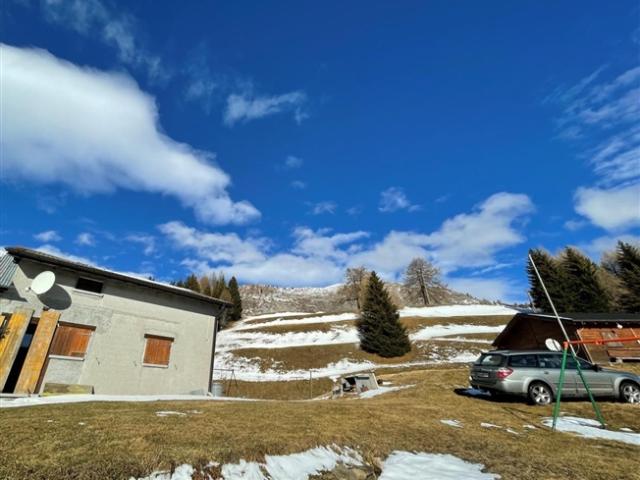 3 Zimmer Rustico in sehr ruhiger Lage mit schöner Aussicht/rustico di 3 locali nella posizione molto tranquilla con bella vista