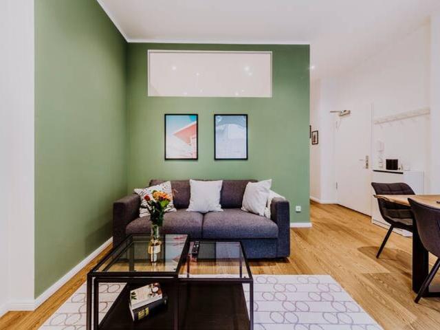 3 Zimmerwohnung im Herzen von Berlin Mitte