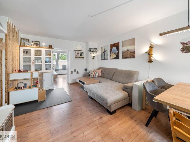 3 Zimmerwohnung mit Balkon und 2 TG Plätzen
