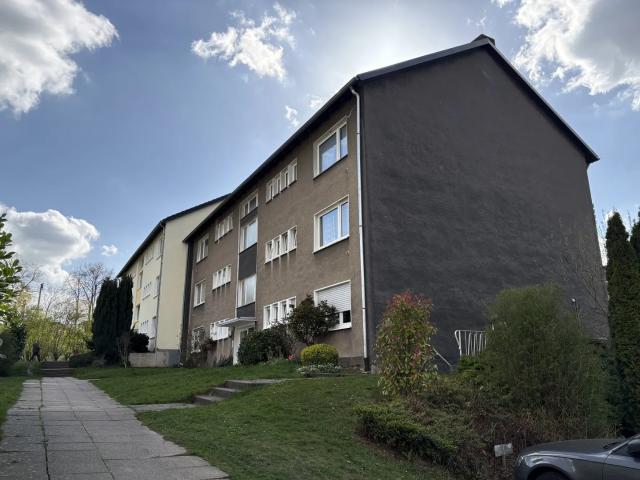 3 Zimmerwohnung mit Balkon und Gartennutzung