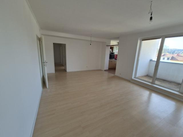 3 Zimmerwohnung mit Fernblick PRESSBAUM