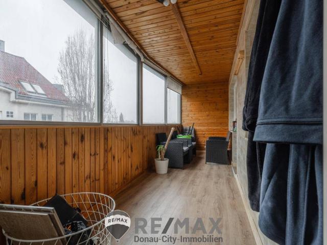 3 Zimmerwohnung mit Loggia nähe Kaisermühlen!“
