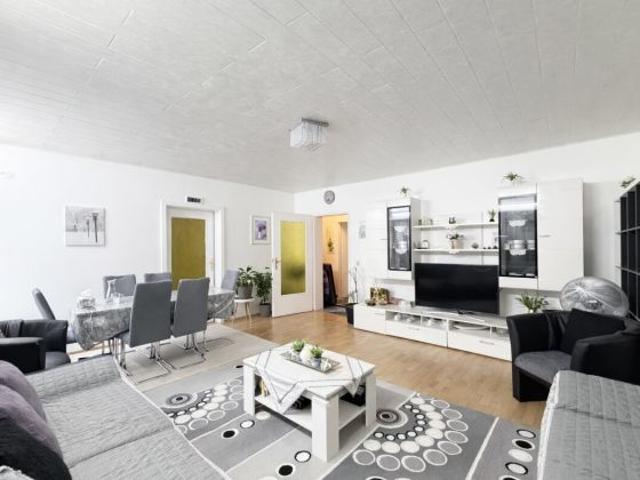 3 ZKB Wohnung mit Stellplatz ideal zur Eigennutzung oder Kapitalanlage