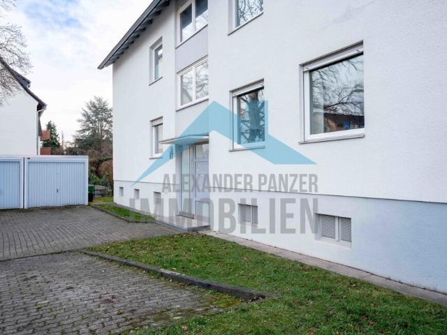 3 ZKB Dachgeschosswohnung mit Balkon und Garage in zentraler Lage von Kassel Harleshausen!