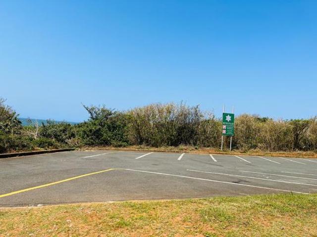 3 000 m² Land available in La Mercy