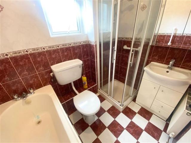 3,000 / month | Ferndale, Old Bawn, Tallaght, Dublin 24 Ray Cooke Auctioneers 5005 MyHome. Ie Lettings