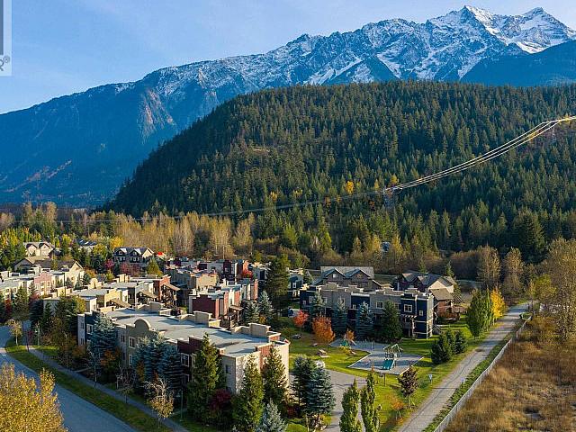 3 1444 Vine Road Pemberton, British Columbia