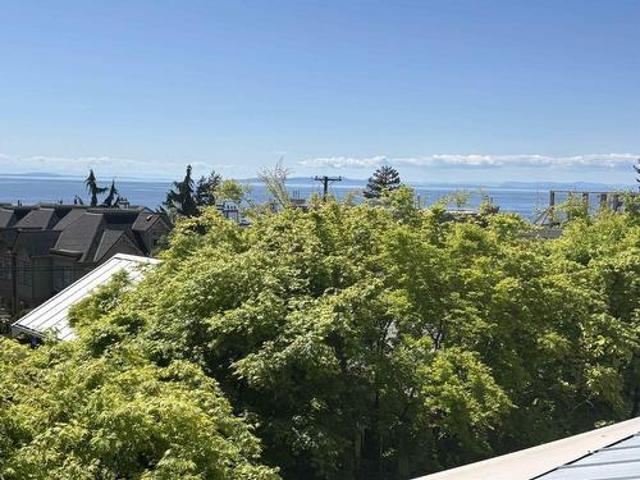 3 15161 Prospect Avenue, White Rock, BC, V4B 2B8 townhouse for sale | Listing ID R3141 | Royal LePage