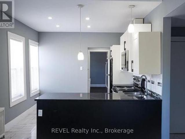 3 18 Clairmont Street, Thorold Downtown, ON, L2V 1R1 house for lease | Listing ID X13584 | Royal LePage