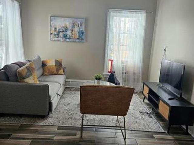 3 199 Catharine Street N, Hamilton, ON, L8L 4S4 house for lease | Listing ID X12827 | Royal LePage