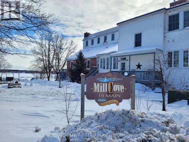 3 19 Main Street, Westport, ON, K0G 1X0 condo for sale | Listing ID X11436 | Royal LePage