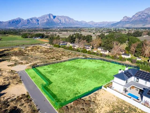 3 127 m² Land available in Pearl Valley Golf & Country Estate