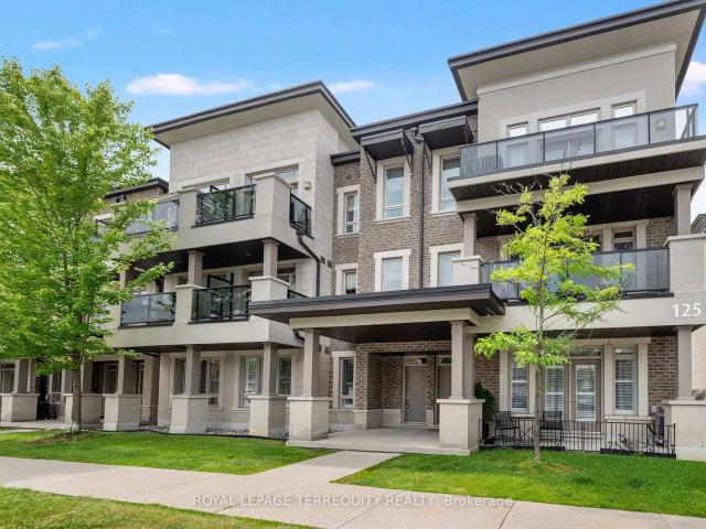 3 125 Kayla Crescent, Maple | For Sale @ $714,900 | Condos. Ca
