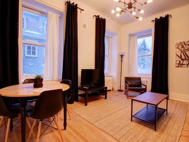 3 1/2 Au Vieux Québec 70 Rue St Ursule#1