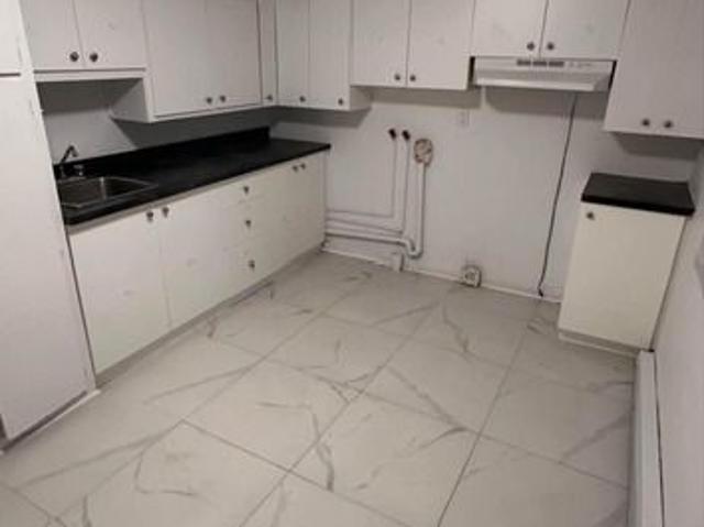 3 1/2 à Louer