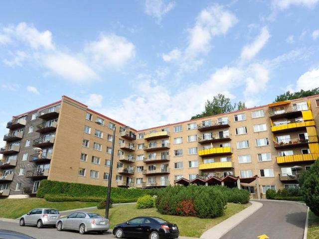 3 1/2 SILLERY PLAZA PROMENADE CHAMPLAIN libre