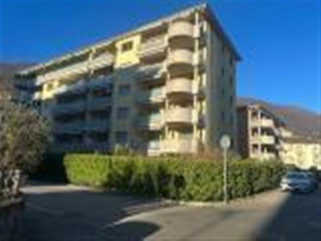 3 1/2 Zimmer Wohnung im dritten Stock in sehr ruhiger und sonniger Lage / 3,5 Zimmer WHG im 3 OG.an sehr ruhiger, sonniger Lage