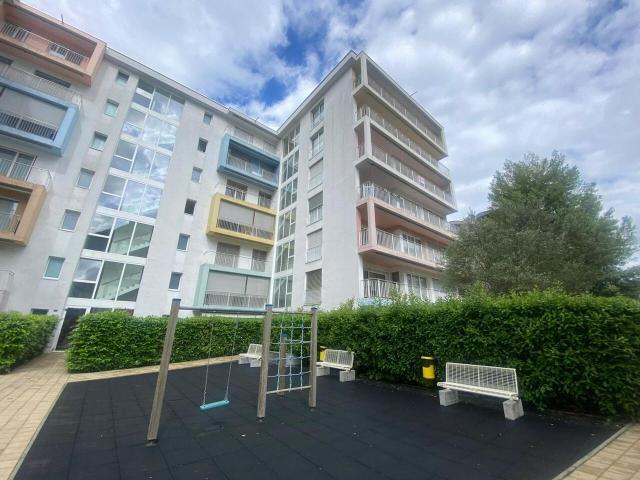 3 1/2 Zimmer Wohnung im 4. Zimmer Appartement OG / Wohnung von 3 1/2 Viganello im vierten Stock