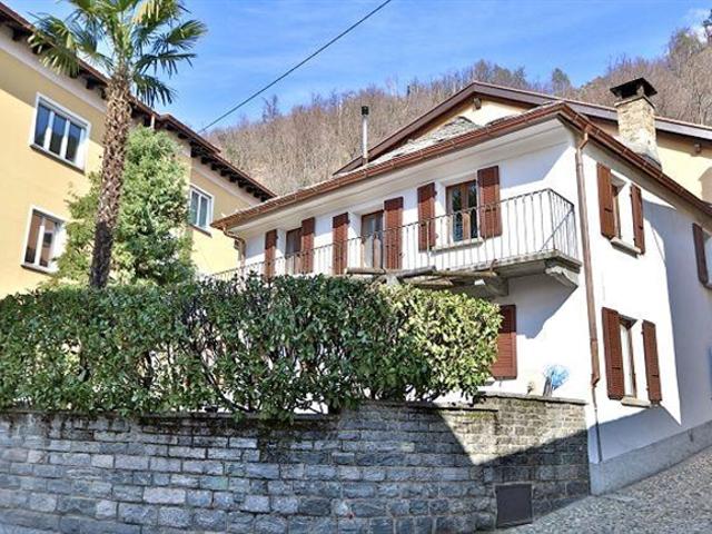 3 1/2 Zimmer Gartenwohnung an sehr ruhiger, zentraler Lage / appartamento di 3 1/2 locali con giardino