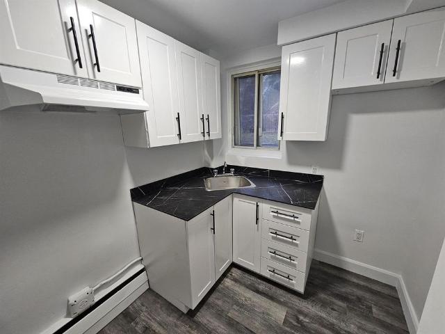 3 1/2 6305 De La Roche, Montréal