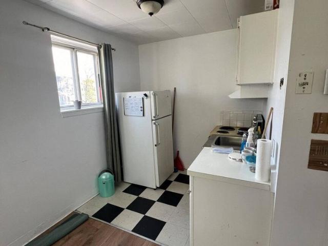3 13 3 Rue Pharand, Hull